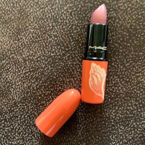 MAC To the Beach Lipstick in Cremesheen Funbathing swatched once. No box.